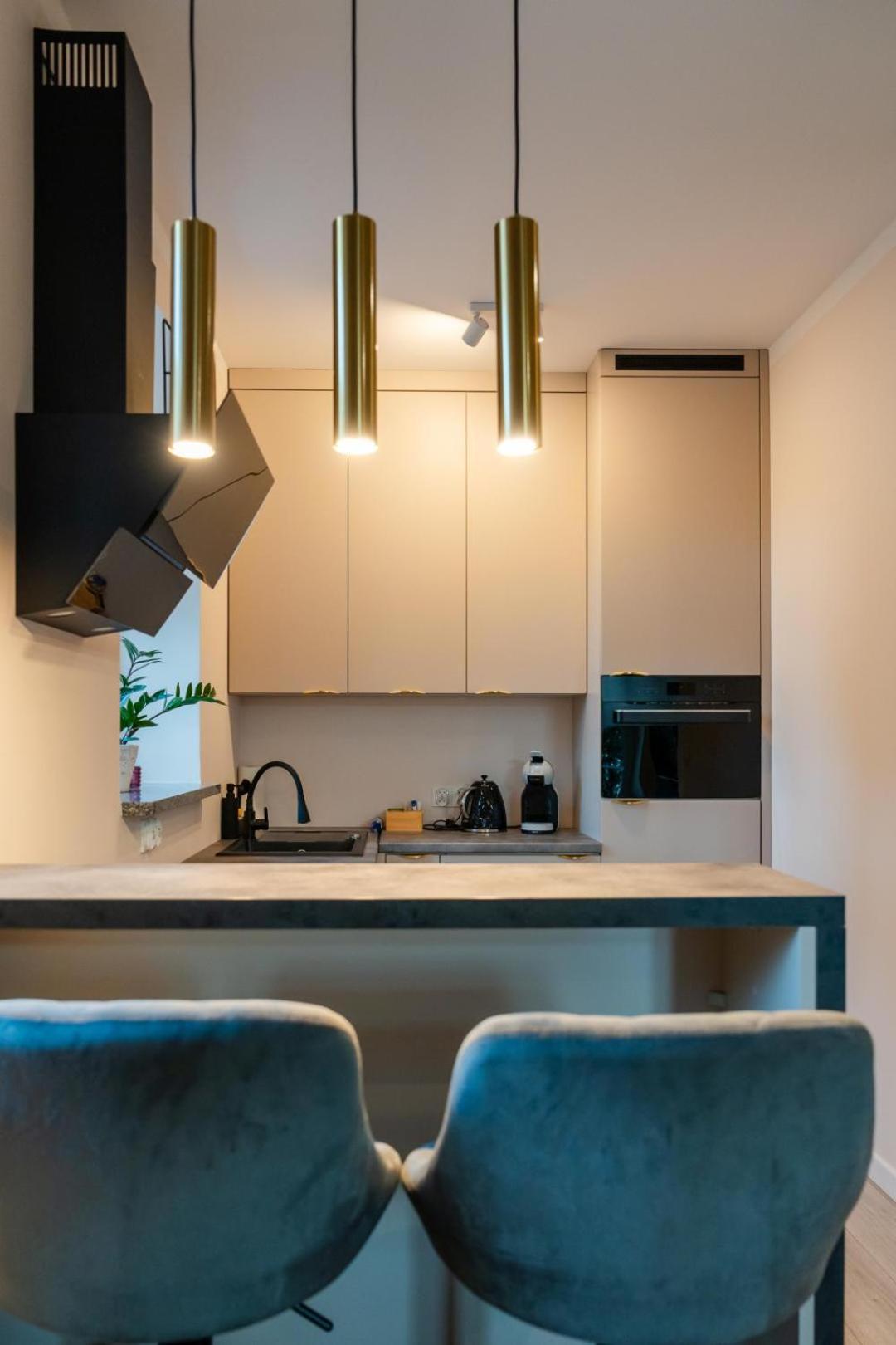 Apartament Smile - Z Prywatnym Monitorowanym Parkingiem By Spaceapart Jelenia Góra Kültér fotó